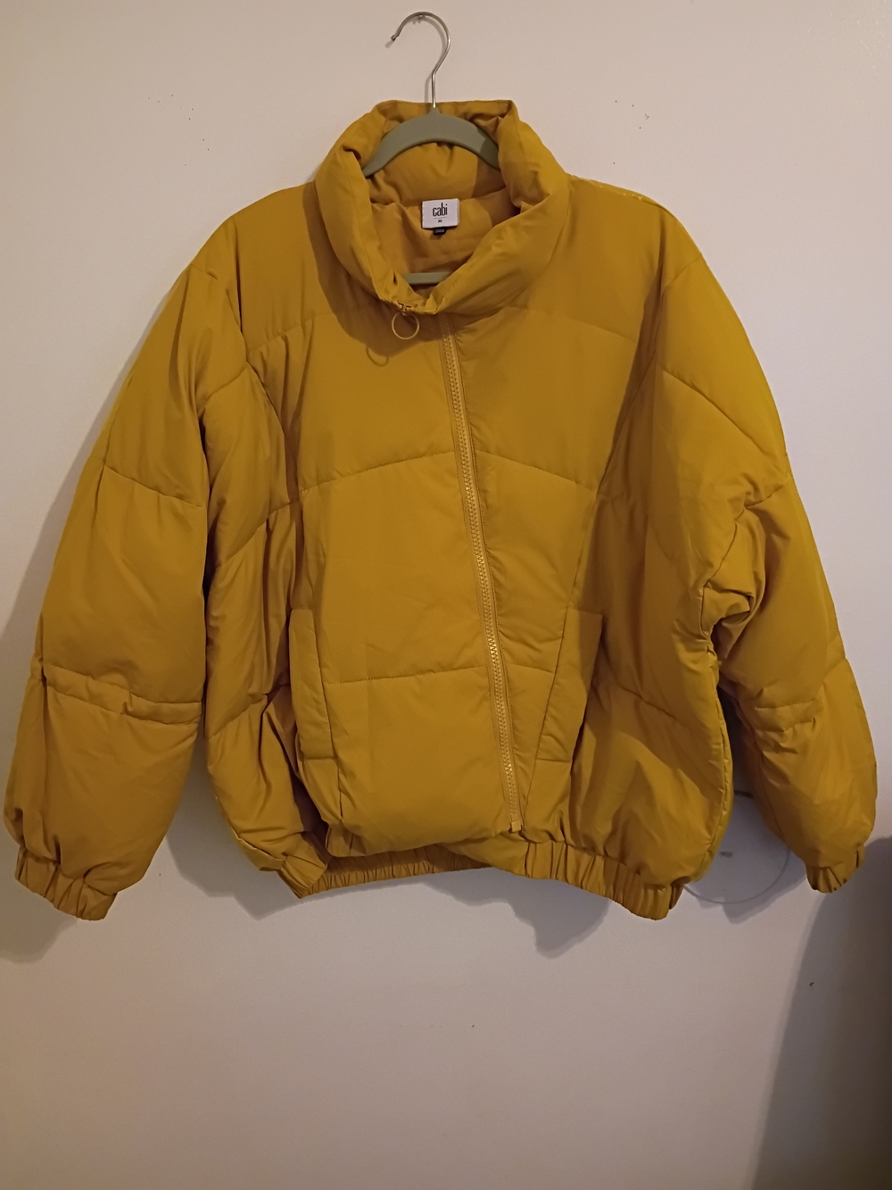 CAbi Mustard Yellow Quilted Jacket with Ring Pull Sz M